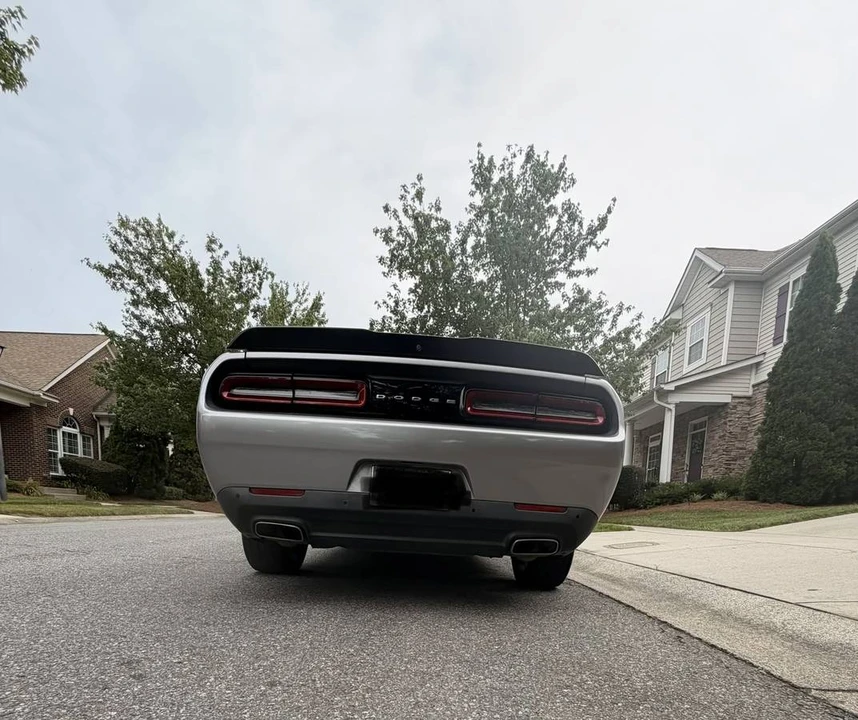 2016 Dodge Challenger 3rd Gen - Image 10 of 19