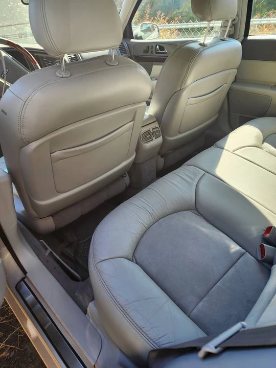 2002 Lincoln Continental 9th Gen - Image 22 of 23