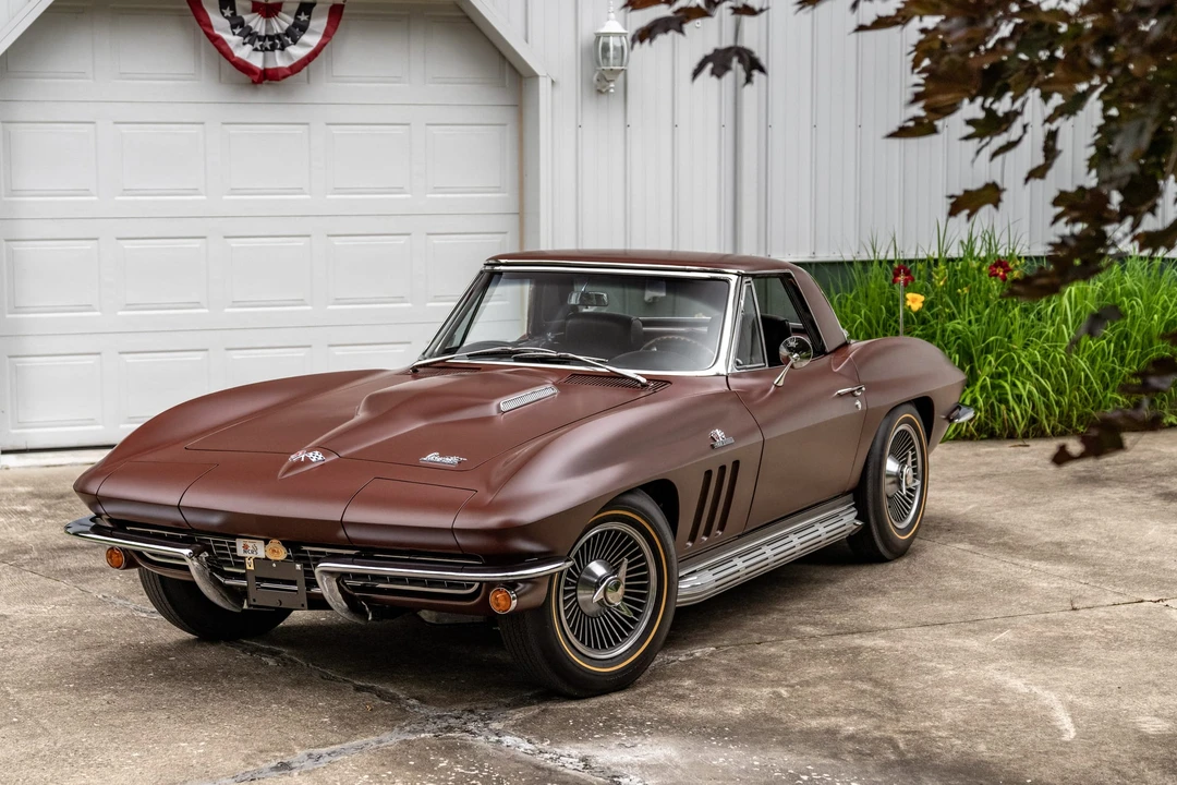 1966 Chevrolet Corvette C2 427 - Image 15 of 31
