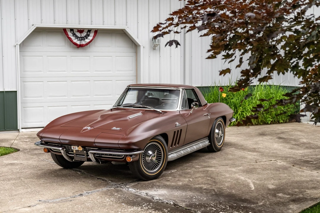 1966 Chevrolet Corvette C2 427 - Image 16 of 31