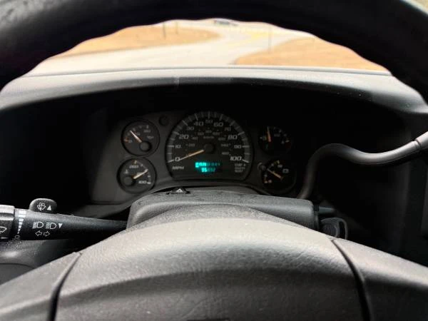 2003 Chevrolet Express - Image 12 of 14