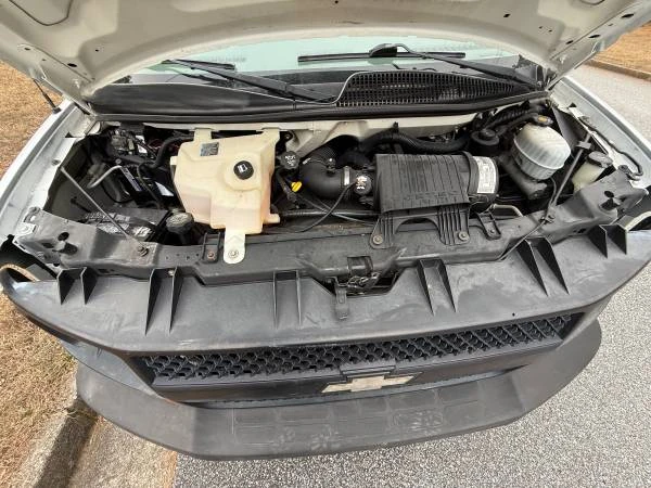 2003 Chevrolet Express - Image 14 of 14