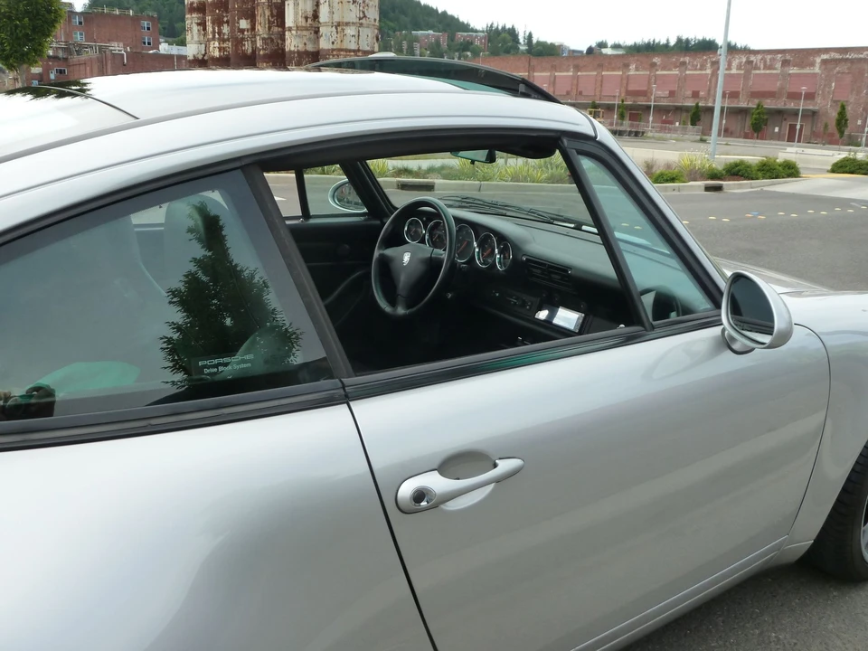 1997 Porsche 993 Targa - Image 13 of 30