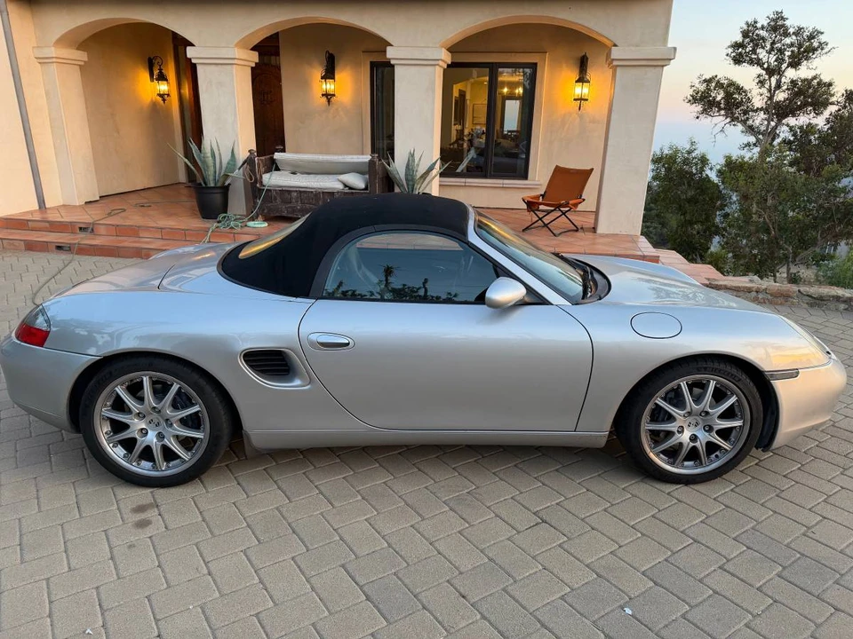 2001 Porsche 986 Boxster - Image 6 of 11