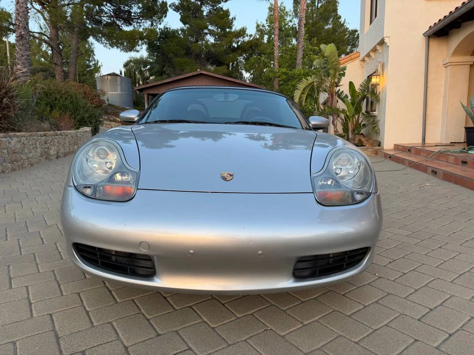 2001 Porsche 986 Boxster - Image 8 of 11