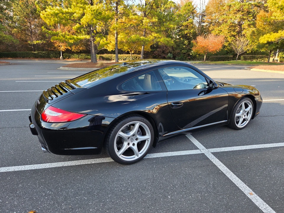 2011 Porsche 911 - Image 7 of 15
