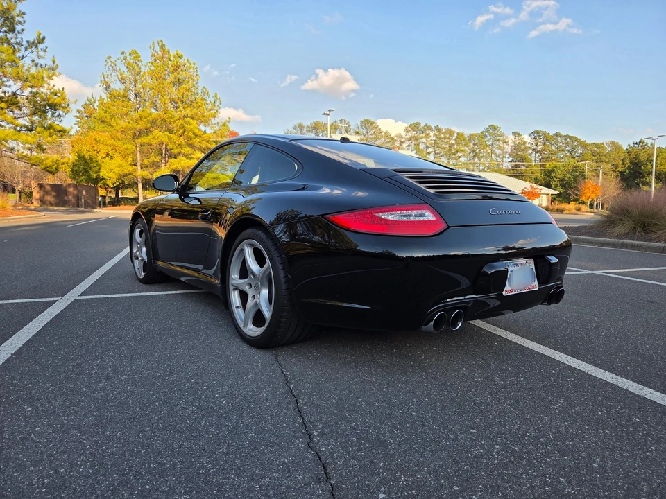 2011 Porsche 997 Carrera - Image 3 of 18