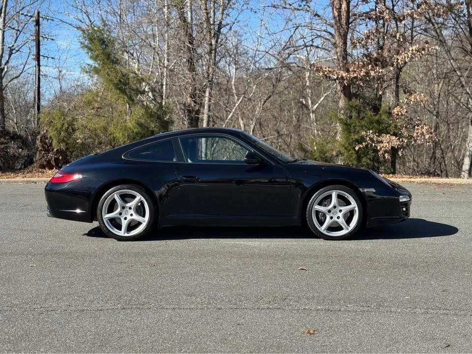 2011 Porsche 997 Carrera - Image 11 of 18