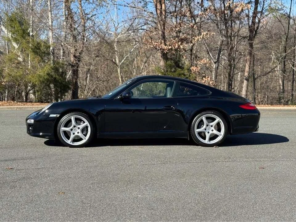 2011 Porsche 997 Carrera - Image 10 of 18