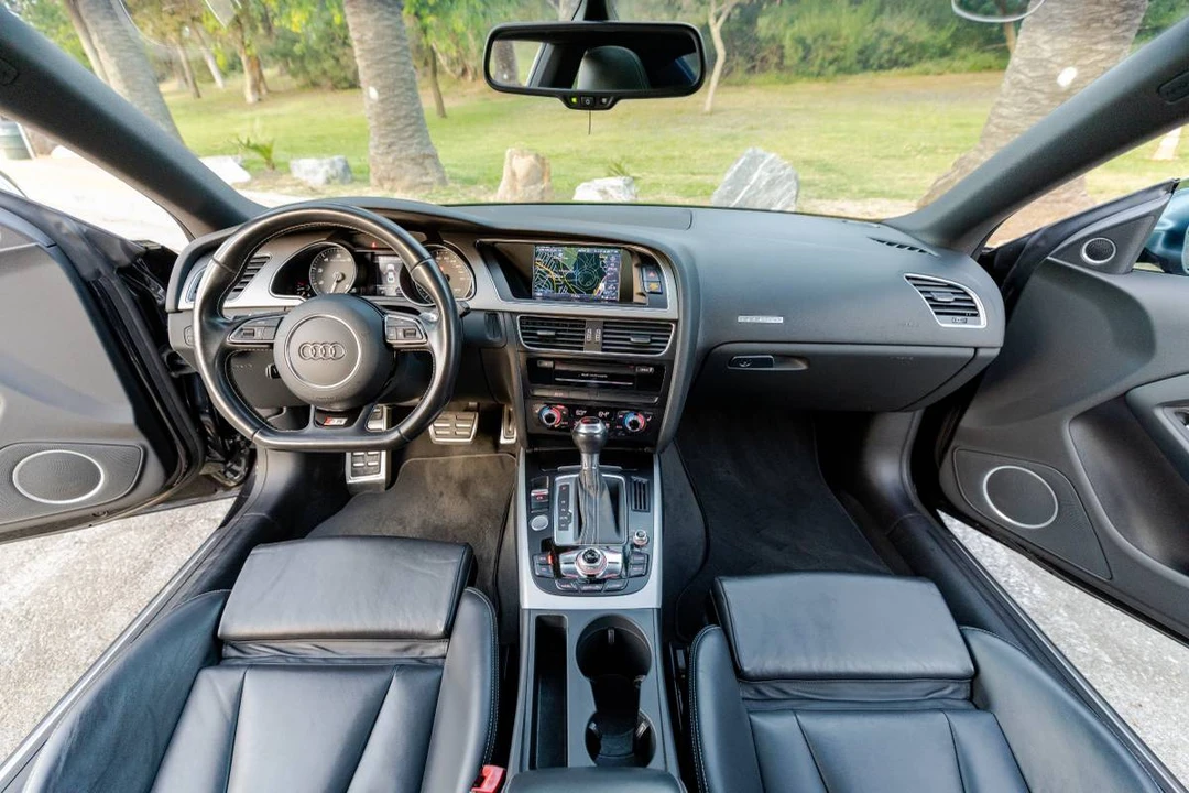 2013 Audi B8 S5 - Image 16 of 24