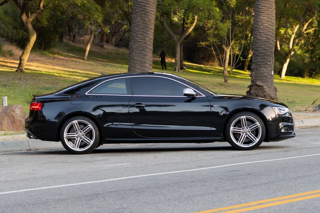 2013 Audi B8 S5 - Image 2 of 24