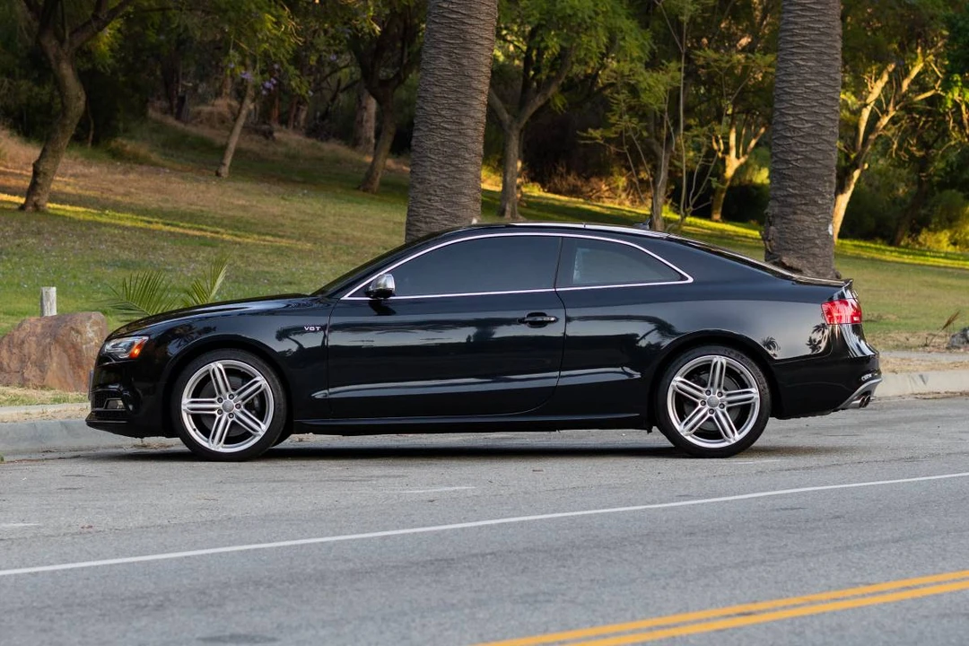 2013 Audi B8 S5 - Image 6 of 24