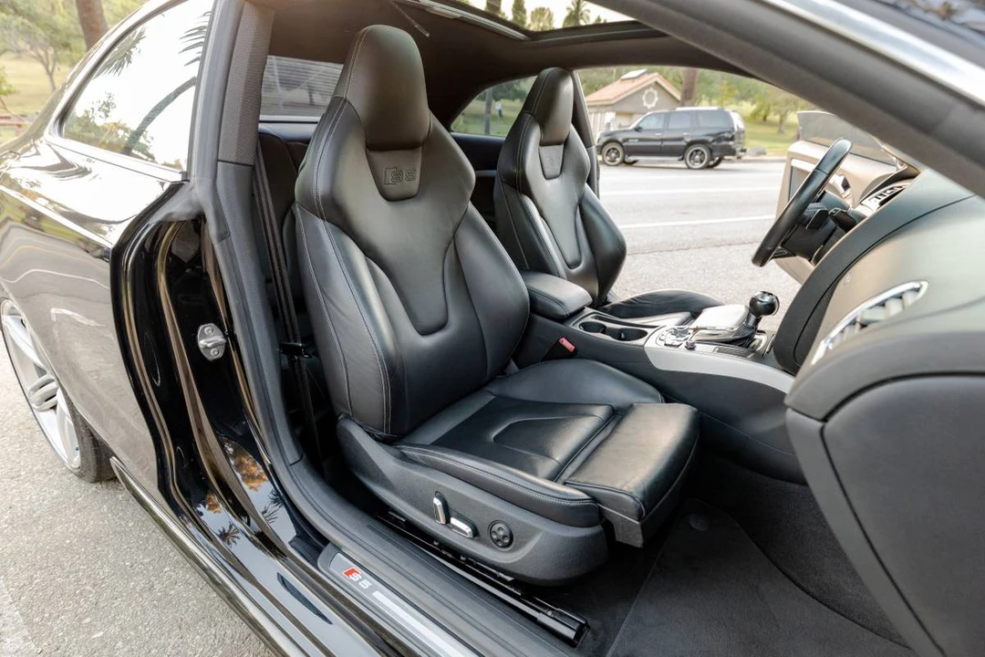 2013 Audi B8 S5 - Image 14 of 24