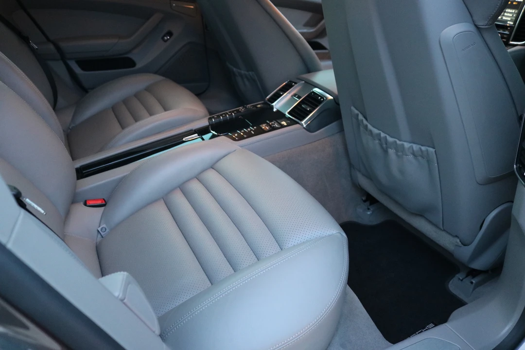 2013 Porsche 970 Panamera GTS - Image 9 of 13