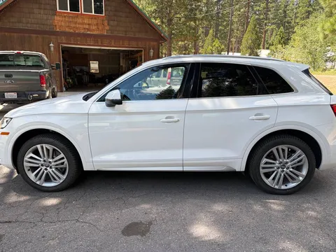 2019 Audi Q5 Premium Plus Quattro