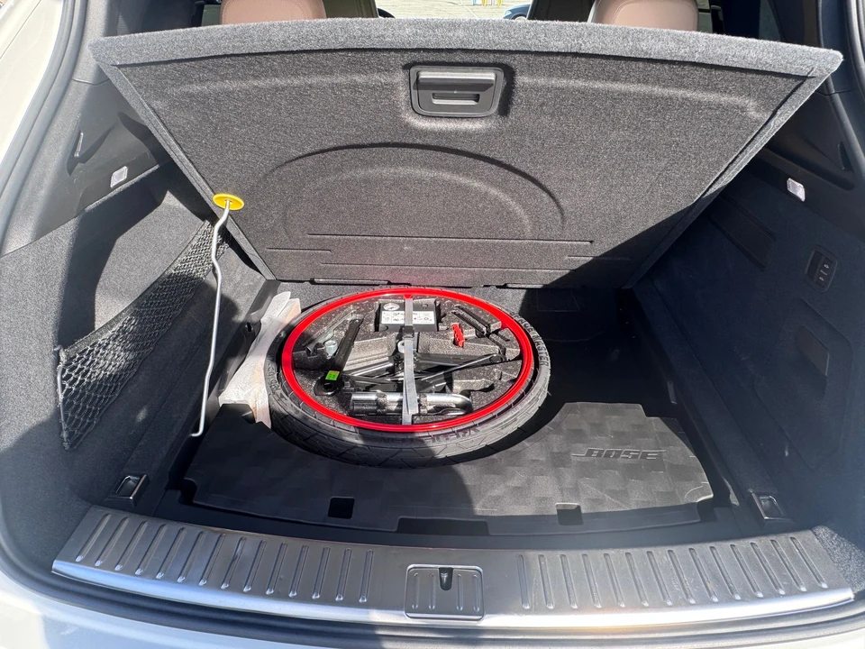 2019 Porsche 9Y0/9Y3 Cayenne Turbo - Image 13 of 17