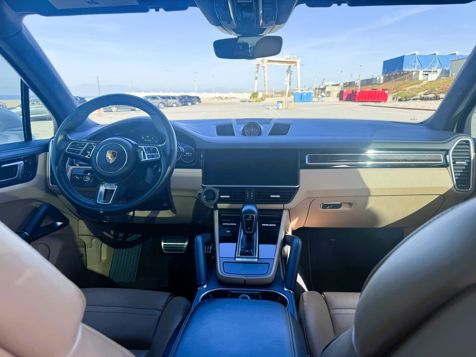 2019 Porsche 9Y0/9Y3 Cayenne Turbo - Image 16 of 17