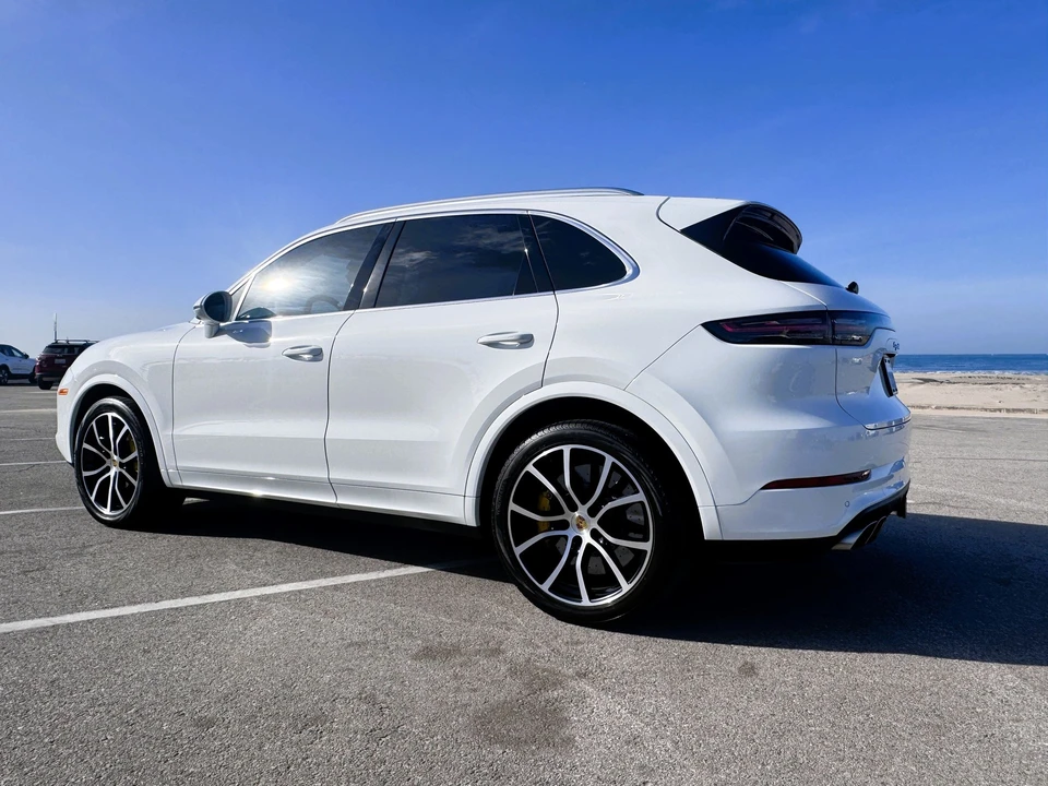 2019 Porsche 9Y0/9Y3 Cayenne Turbo - Image 3 of 17