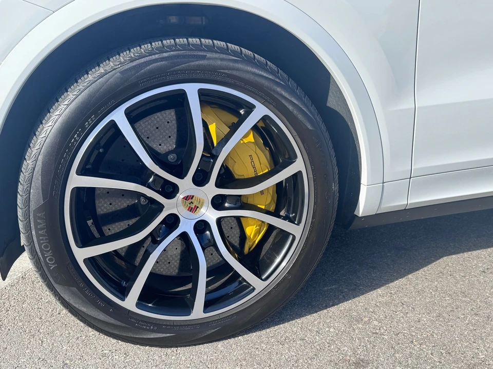 2019 Porsche 9Y0/9Y3 Cayenne Turbo - Image 6 of 17