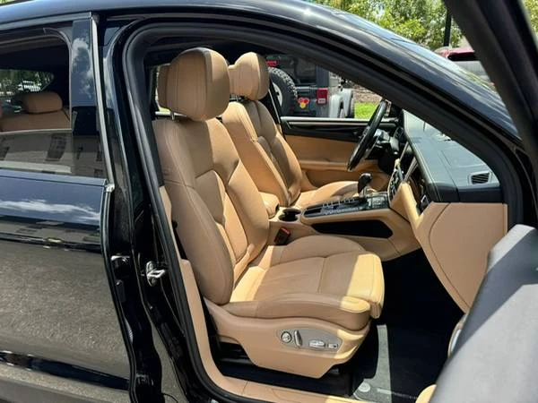2021 Porsche Macan - Image 5 of 20
