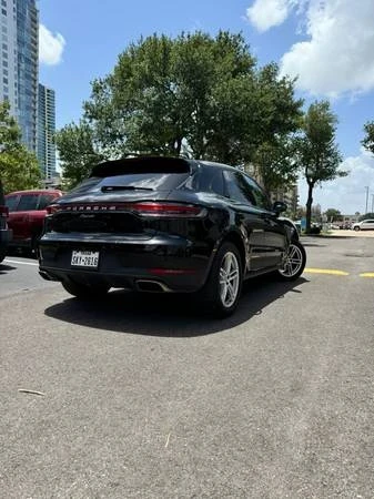 2021 Porsche Macan - Image 10 of 17