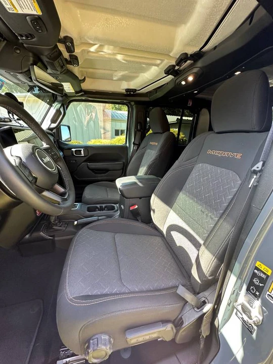 2025 Jeep JT Gladiator - Image 8 of 20