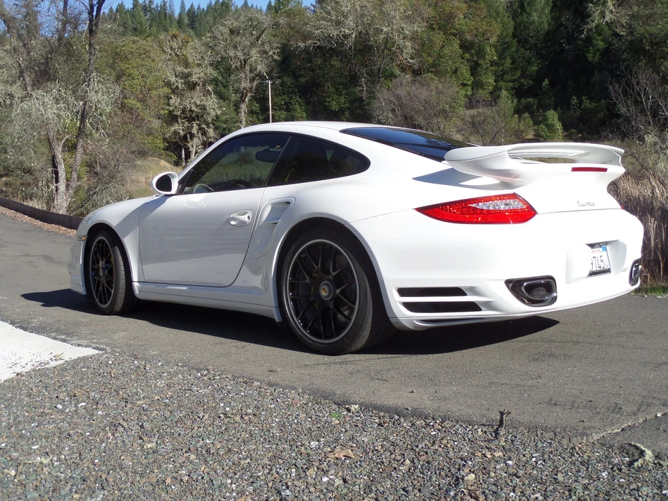 2010 Porsche 997 Turbo - Image 2 of 5