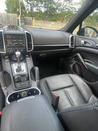 2014 Porsche 958 Cayenne - Image 13 of 21