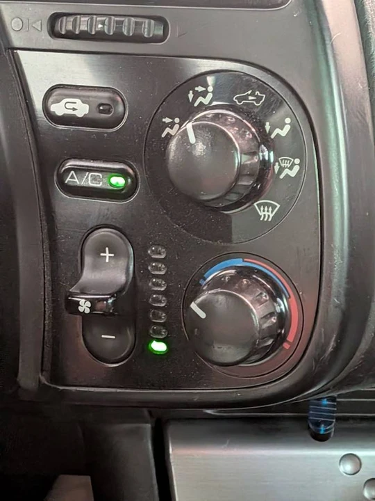 2006 Honda AP2 S2000 - Image 10 of 21