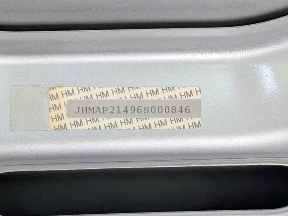 2006 Honda AP2 S2000 - Image 6 of 21