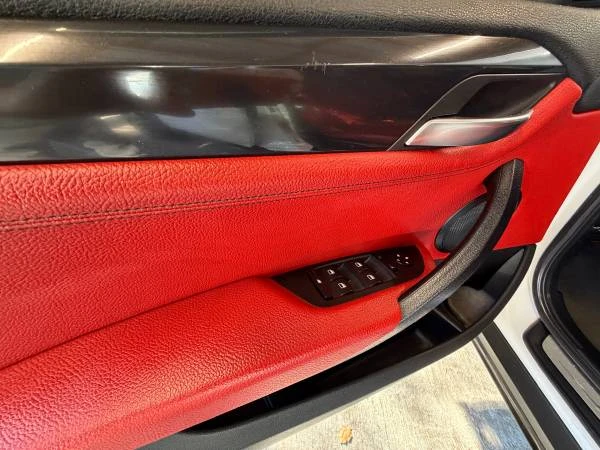 2015 BMW E84 X1 - Image 8 of 19
