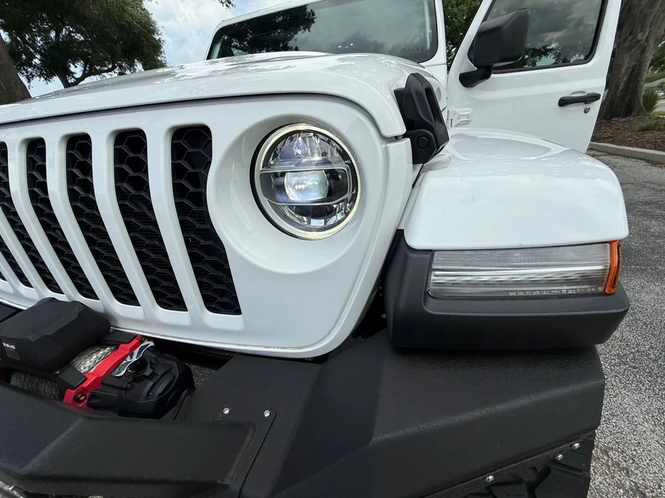 2022 Jeep JT Gladiator - Image 9 of 23