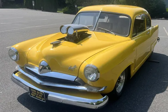 1954 Kaiser Henry J