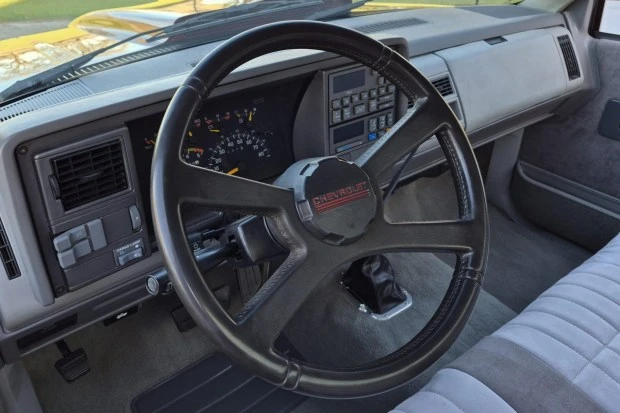 1992 Chevrolet C/K 4th Gen - Image 5 of 7