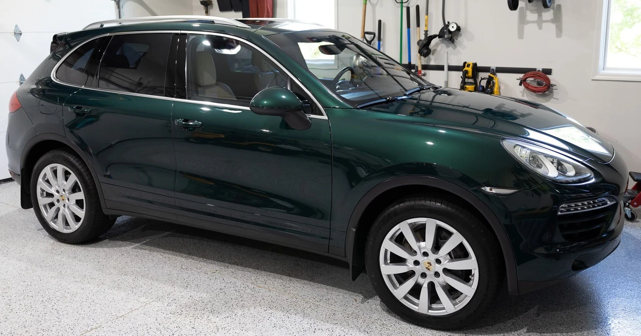 2014 Porsche 958 Cayenne Diesel - Image 2 of 31