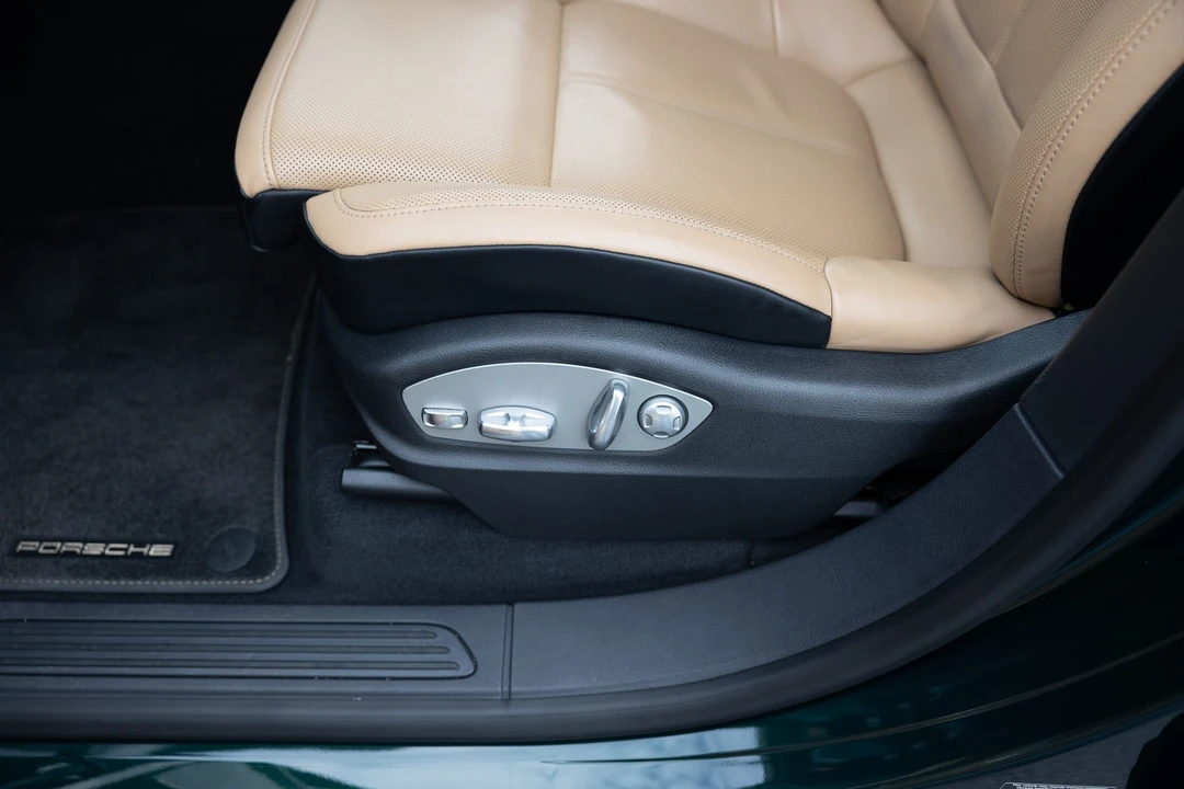 2014 Porsche 958 Cayenne Diesel - Image 23 of 31