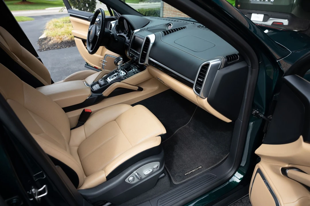 2014 Porsche 958 Cayenne Diesel - Image 27 of 31