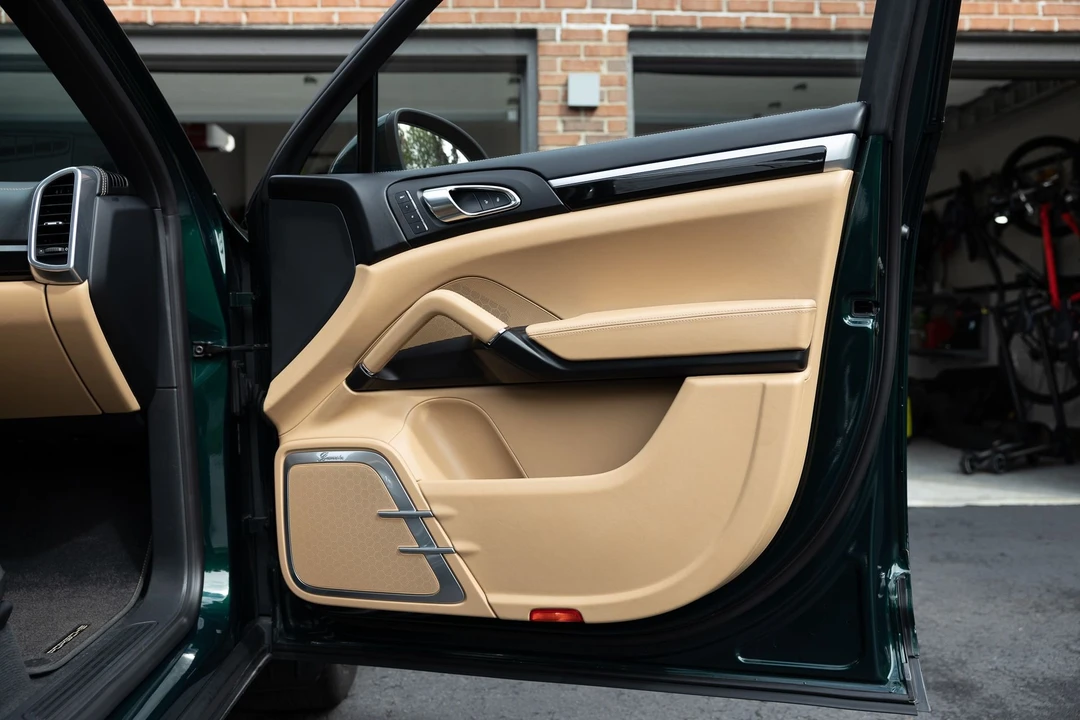 2014 Porsche 958 Cayenne Diesel - Image 28 of 31