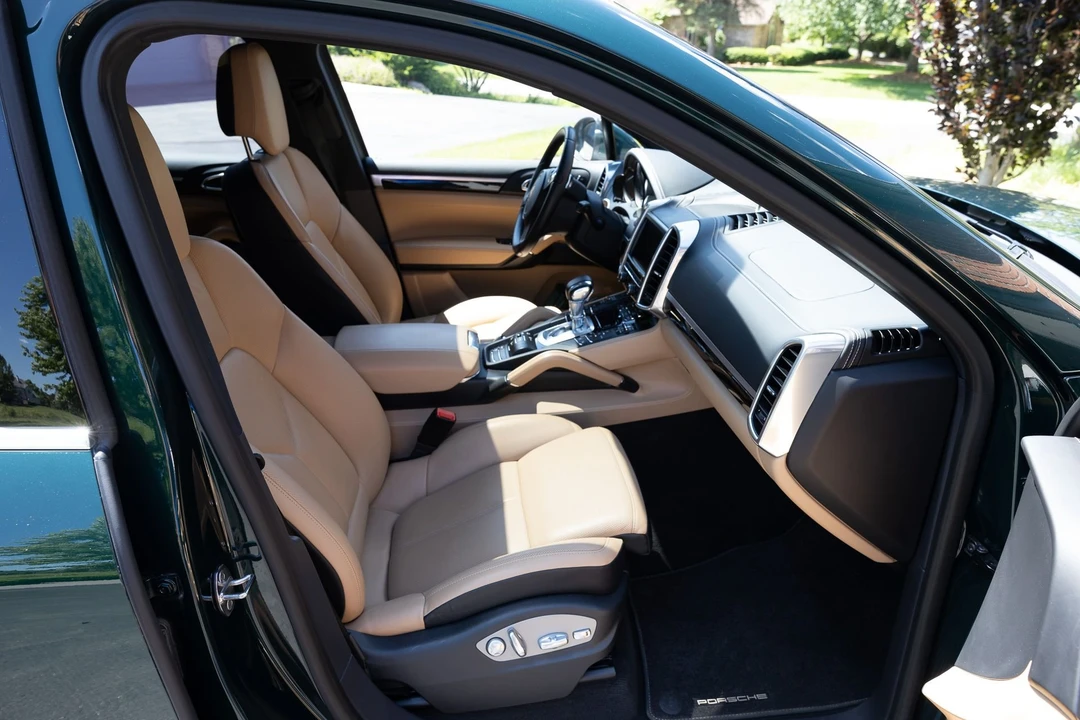 2014 Porsche 958 Cayenne Diesel - Image 8 of 31