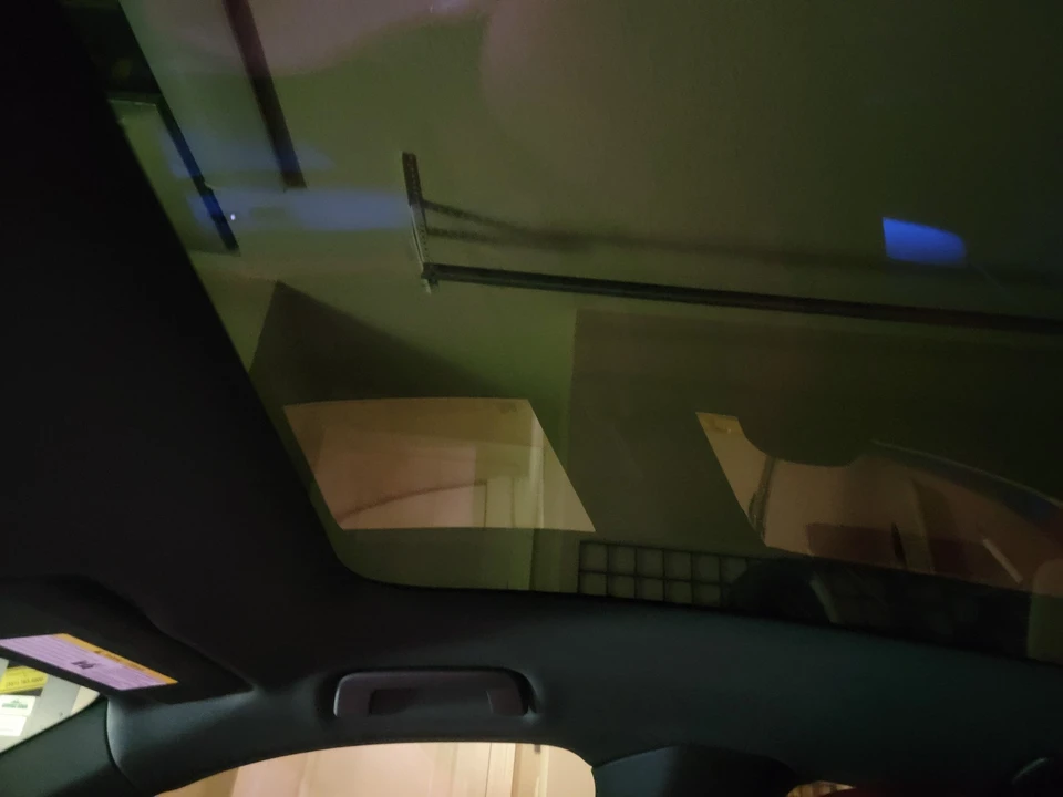 2020 Porsche Taycan 4S - Image 24 of 31