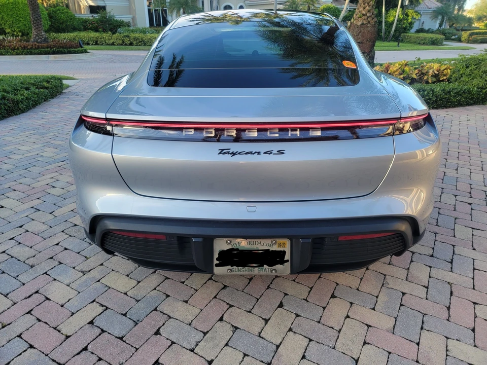 2020 Porsche Taycan 4S - Image 3 of 31