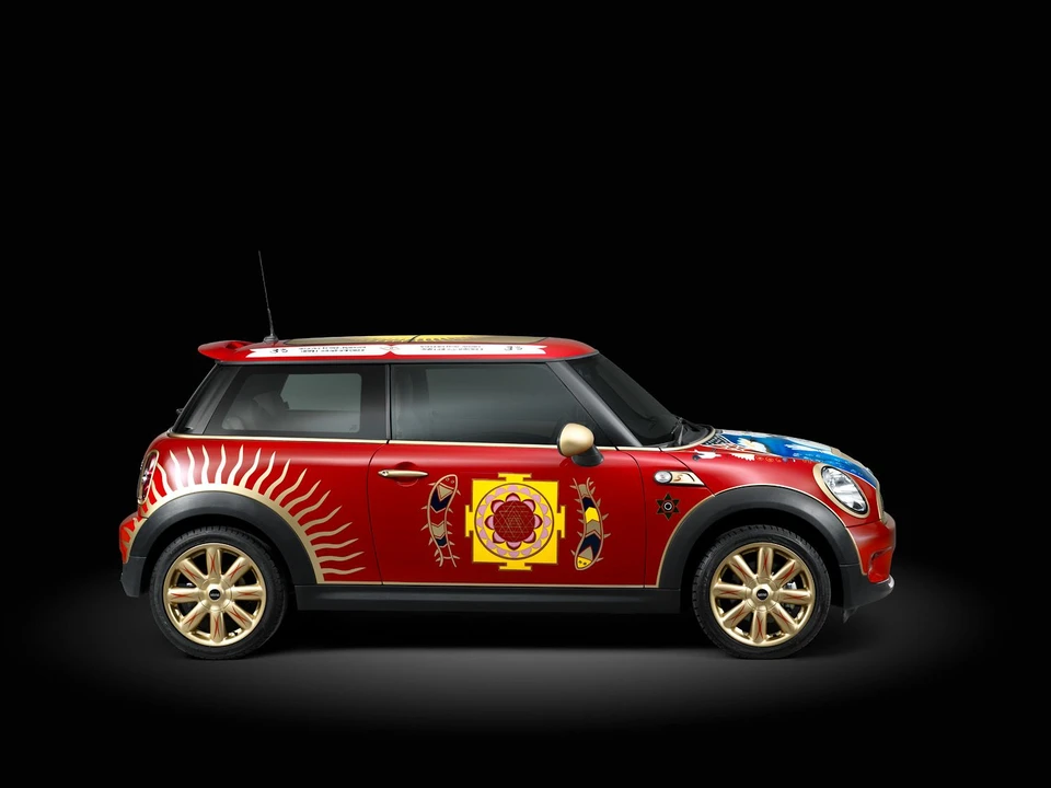 Mini Mini 2nd Gen - Image 6 of 8