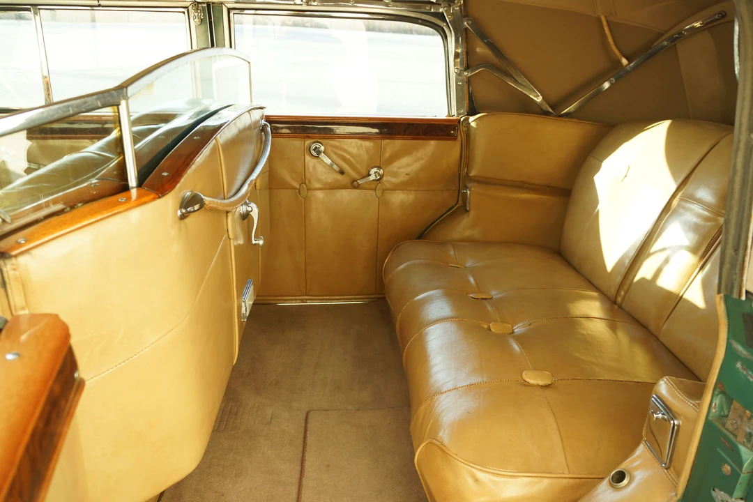 1938 Packard Twelve - Image 5 of 10