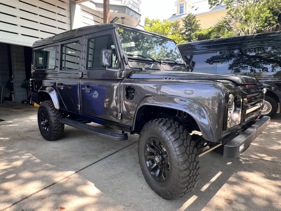 1999 Land Rover Defender 110 - Image 7 of 24