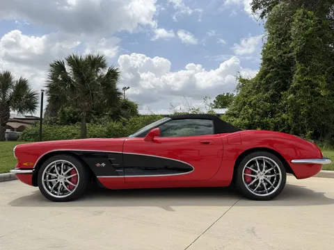 2011 Chevrolet Corvette CRC Retro Roadster