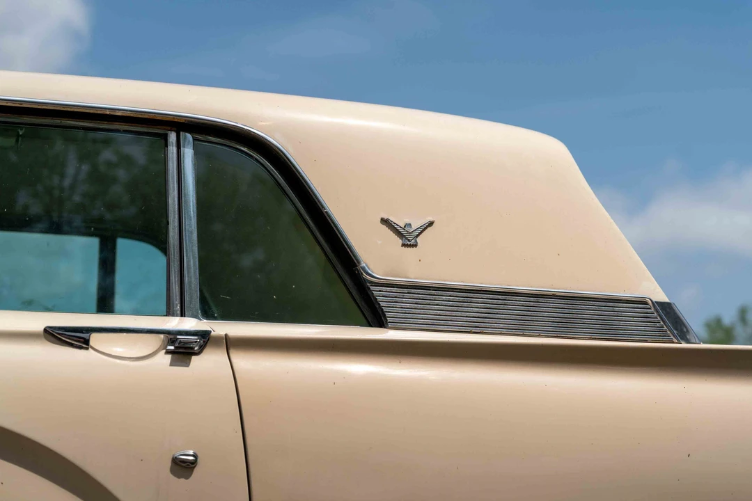 1959 Ford Thunderbird 2nd Gen - Image 25 of 31