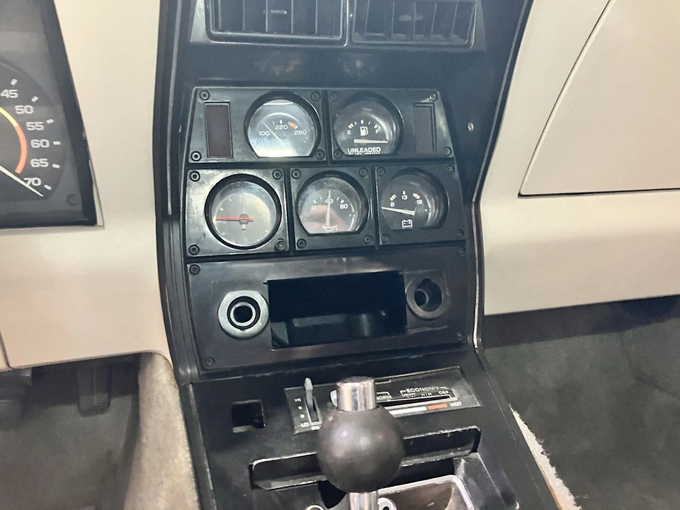 1978 Chevrolet Corvette C3 - Image 17 of 31