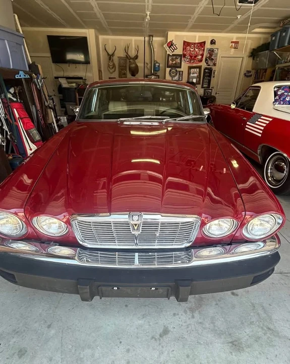 1976 Jaguar XJ Series 2 - Image 2 of 3