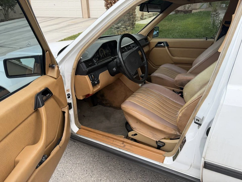 1987 Mercedes-Benz W124 E-Class - Image 5 of 8