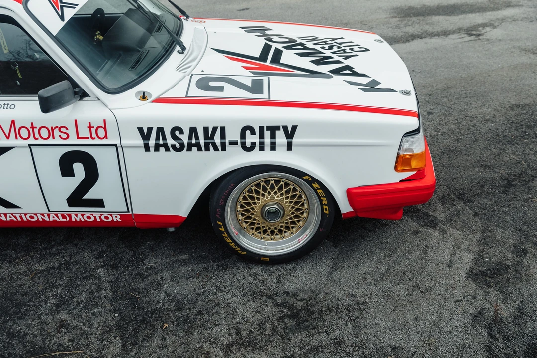 1982 Volvo 242 - Image 11 of 31